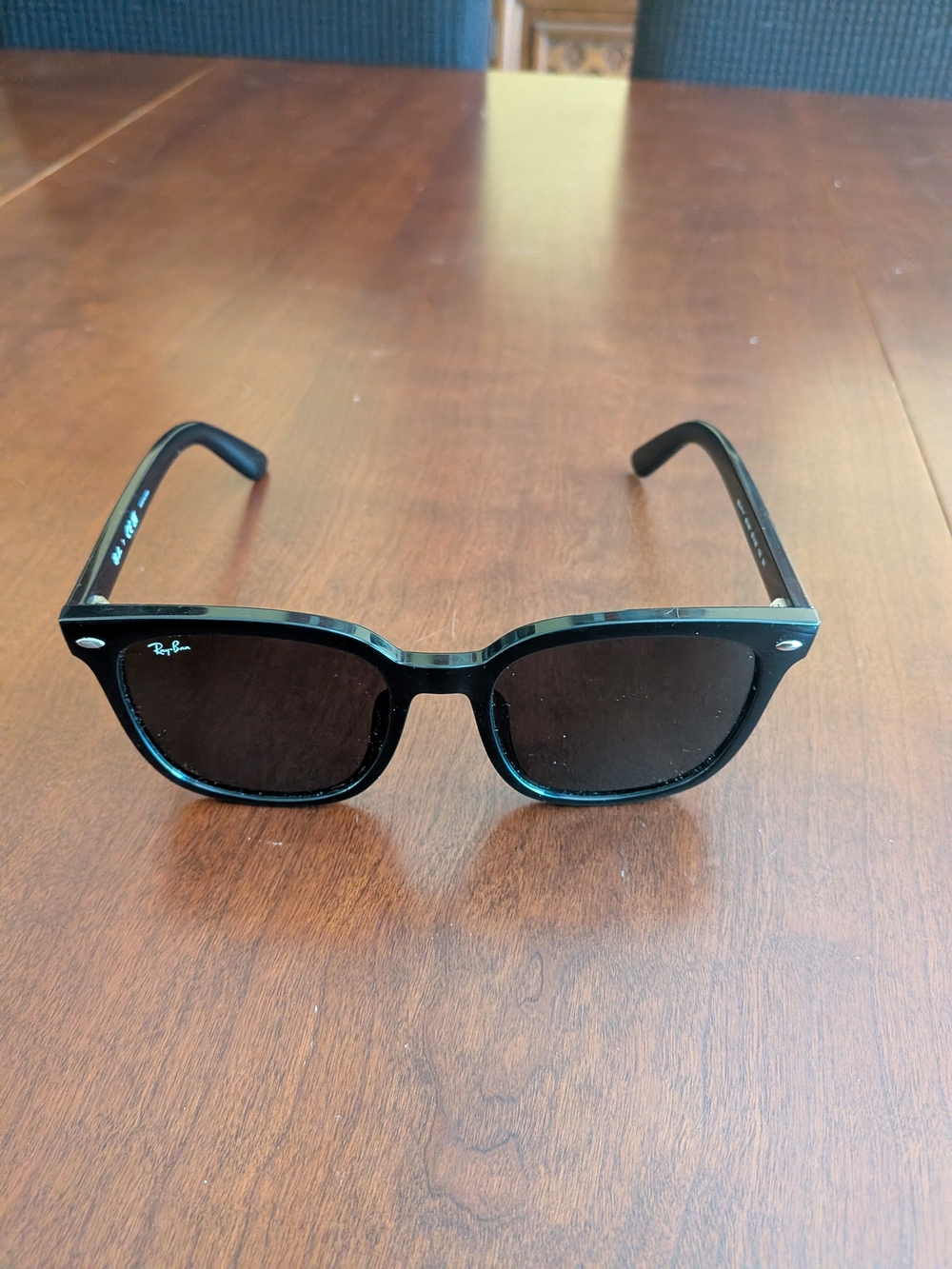 Ray-Ban Black Classic Wayfarer Sunglasses